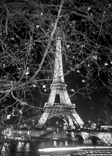 The Eiffel Tower in Paris at night